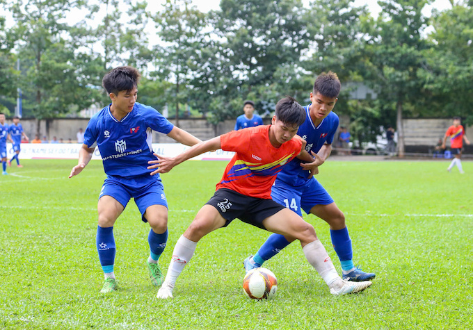 Những Tình Huống Kịch Tính Tại Bảng B